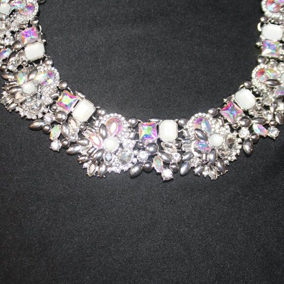 Iridescent and Classic White Silver Tone Statement Necklace - Picture 15 of 16